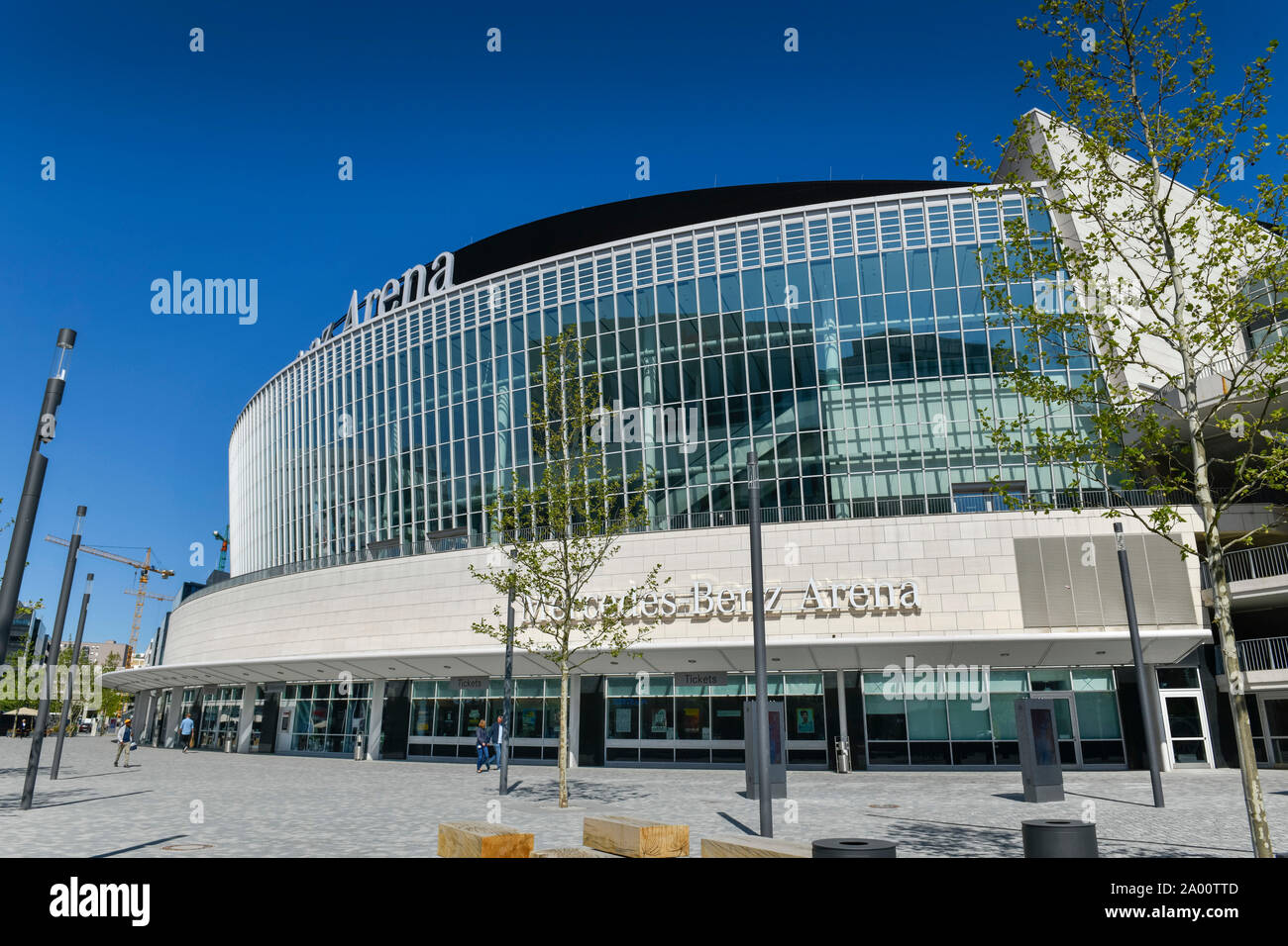 Mercedes-Benz Arena, Mercedes-Platz, Friedrichshain, Berlín, Alemania Foto de stock