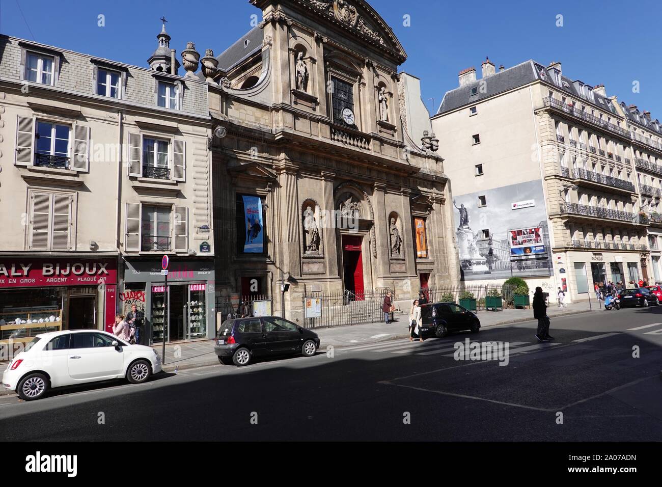 Rue du temple paris fotografías e imágenes de alta resolución - Alamy