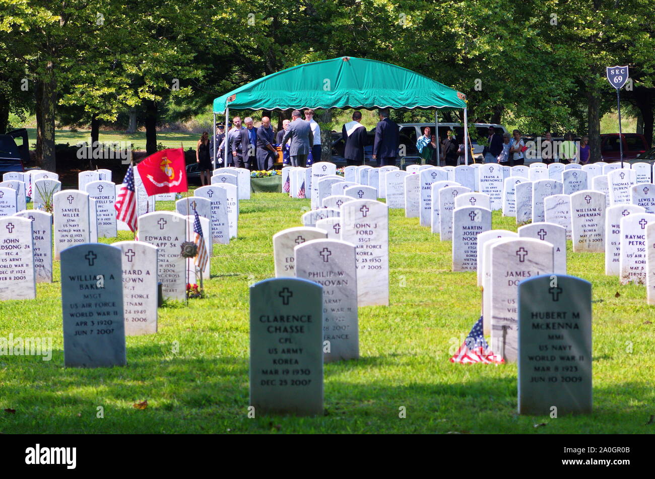 Middletown, CT, USA. Aug 2013. Partió siendo veterano enterrado con todos los honores militares en uno de los tantos cementerios estatales para veteranos en todo el país. Foto de stock