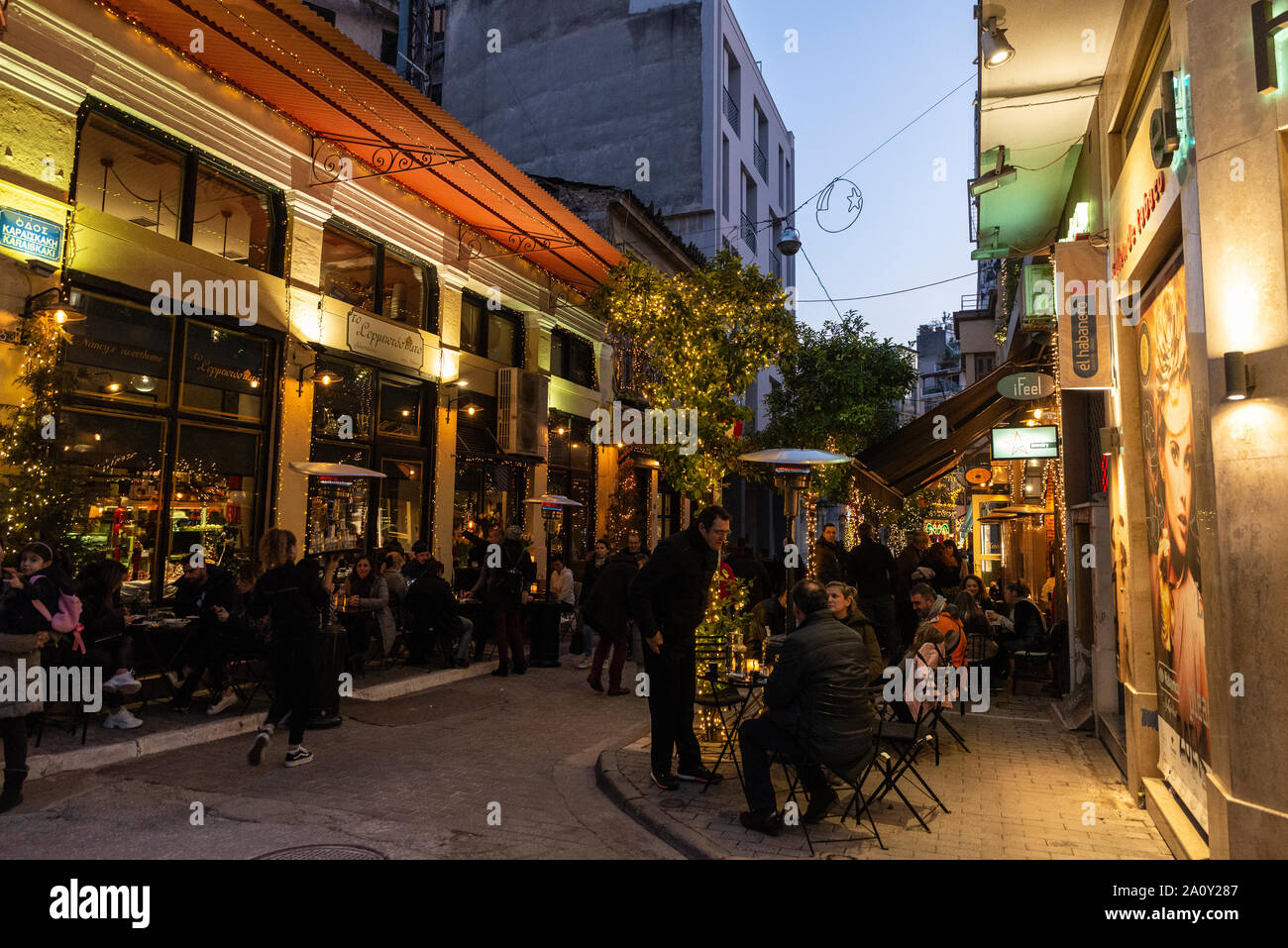 Atenas Grecia El 2 De Enero De 2019 Calle Decoradas Con