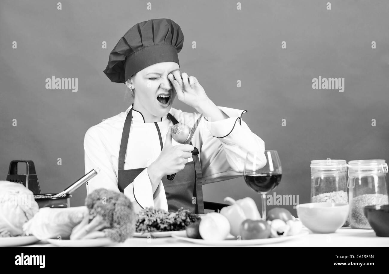 Mujer Comiendo Comida Chatarra Imágenes De Stock En Blanco Y Negro Alamy 