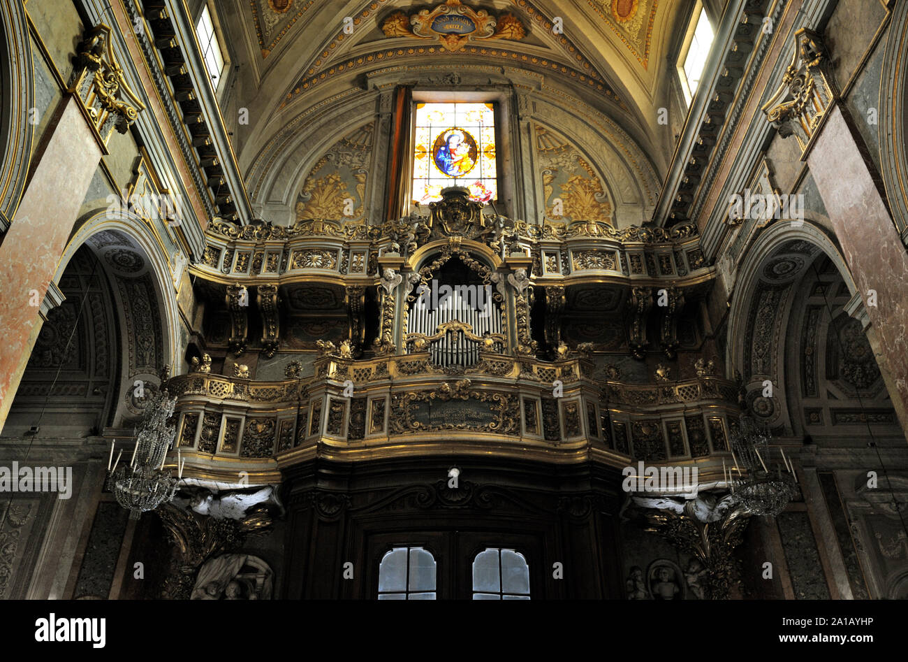Italia, Roma, Trastevere, iglesia de Santa Maria della Scala, órgano Foto de stock