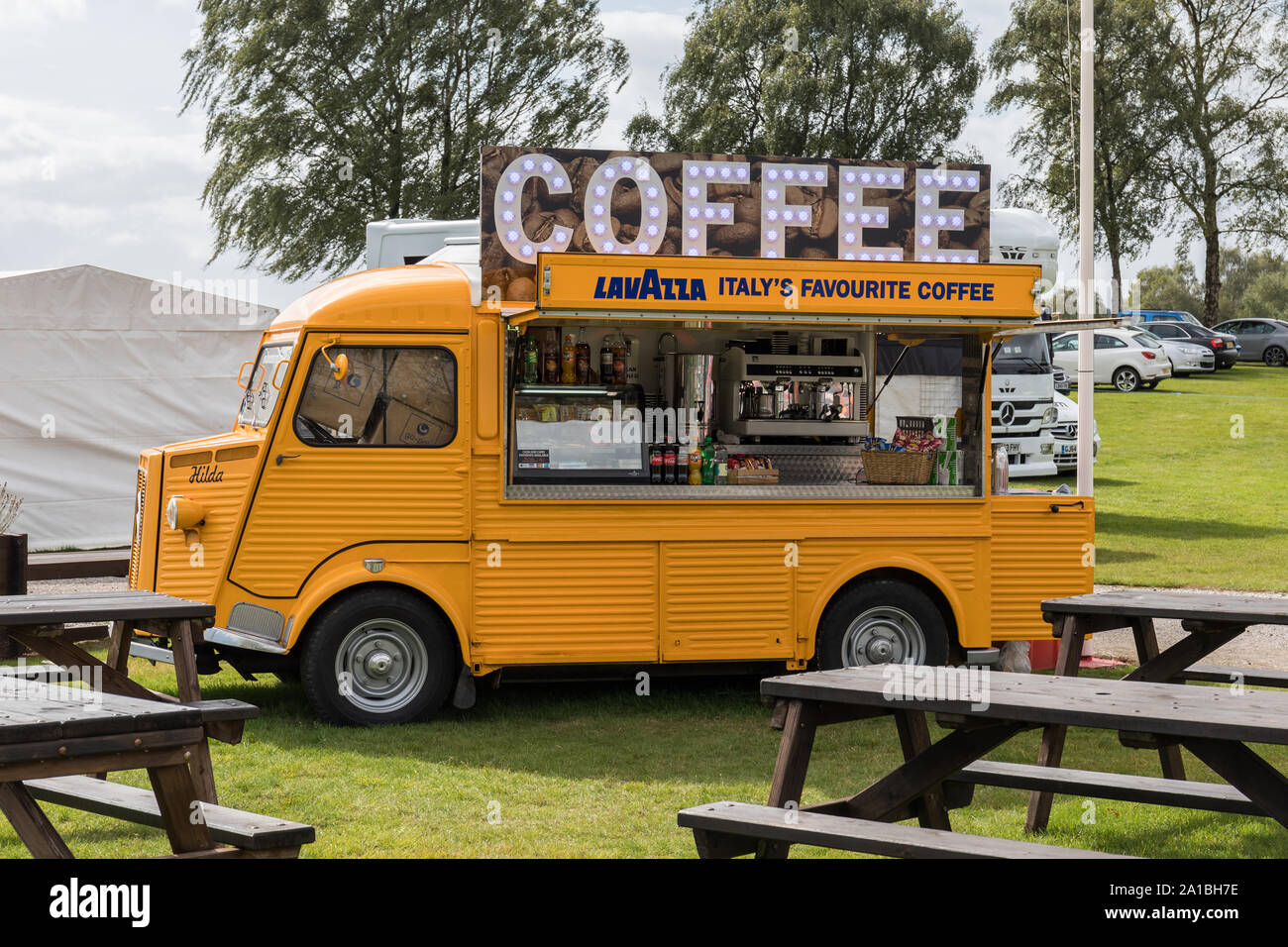 Café catering móvil van en Oulton Park, REINO UNIDO Foto de stock