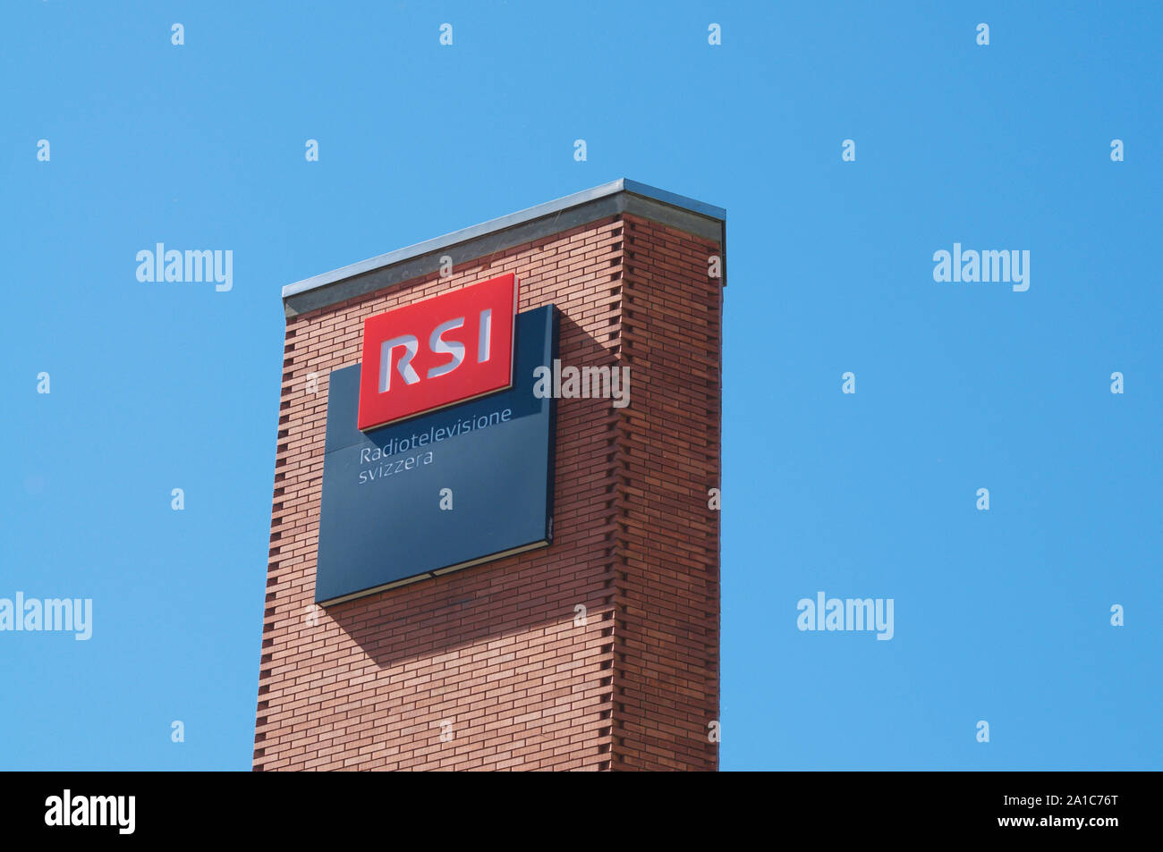 Esquiar diferente Lago taupo Radio svizzera italiana fotografías e imágenes de alta resolución - Alamy Esquiar diferente Lago taupo Radio svizzera italiana fotografías e imágenes de alta resolución - Alamy