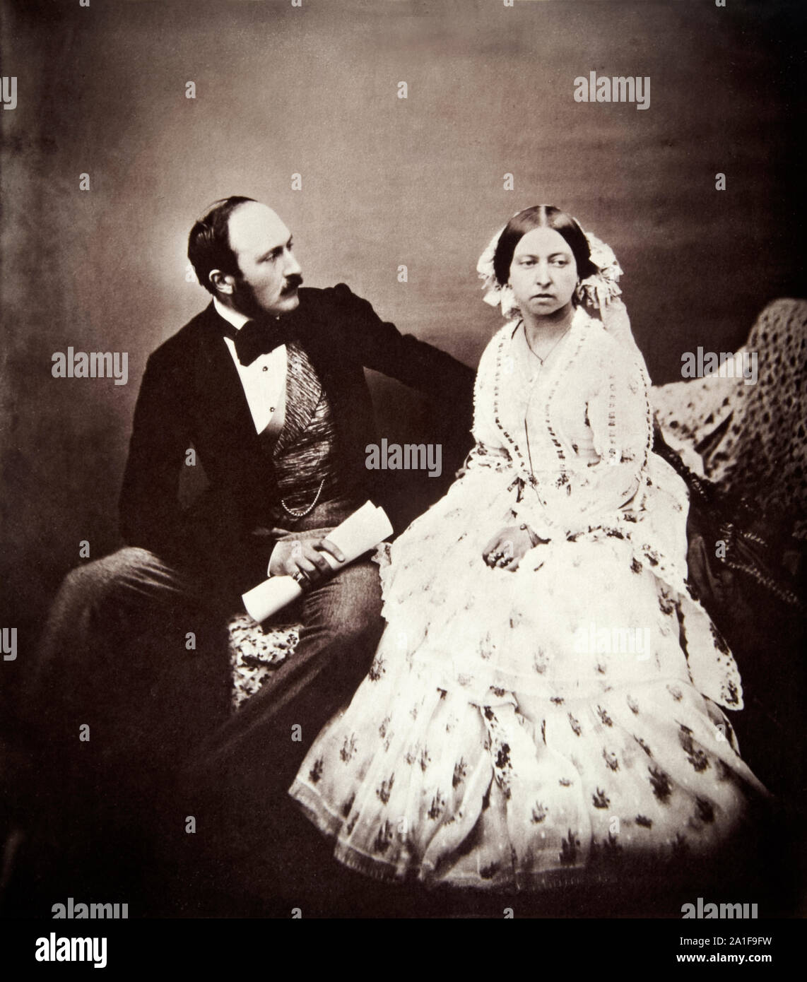 La reina Victoria (1819-1901) y el Príncipe Albert (1819-1861), fotografía por Roger Felton (1819-1869) adoptado en 1854 en el Palacio de Buckingham, en Londres. Foto de stock