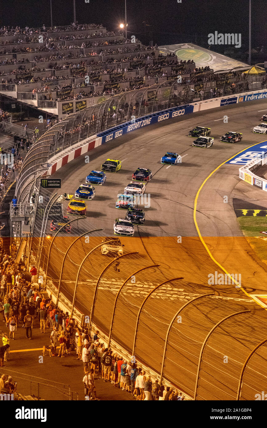 Campeonato NASCAR 400 en Richmond, VA. Race Track. Foto de stock