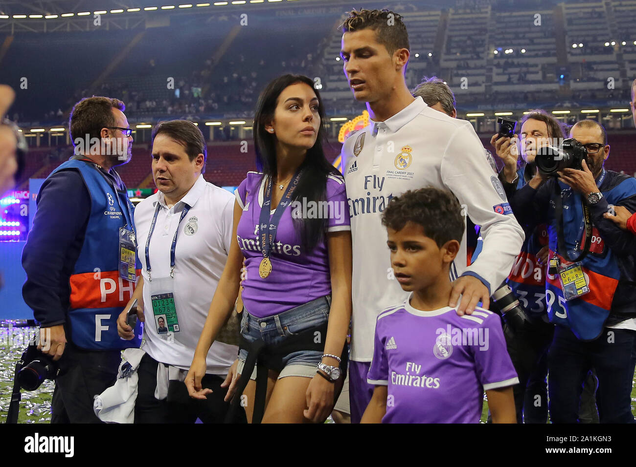 Modelan juntos Cristiano Ronaldo e hijo - San Diego Union-Tribune en Español