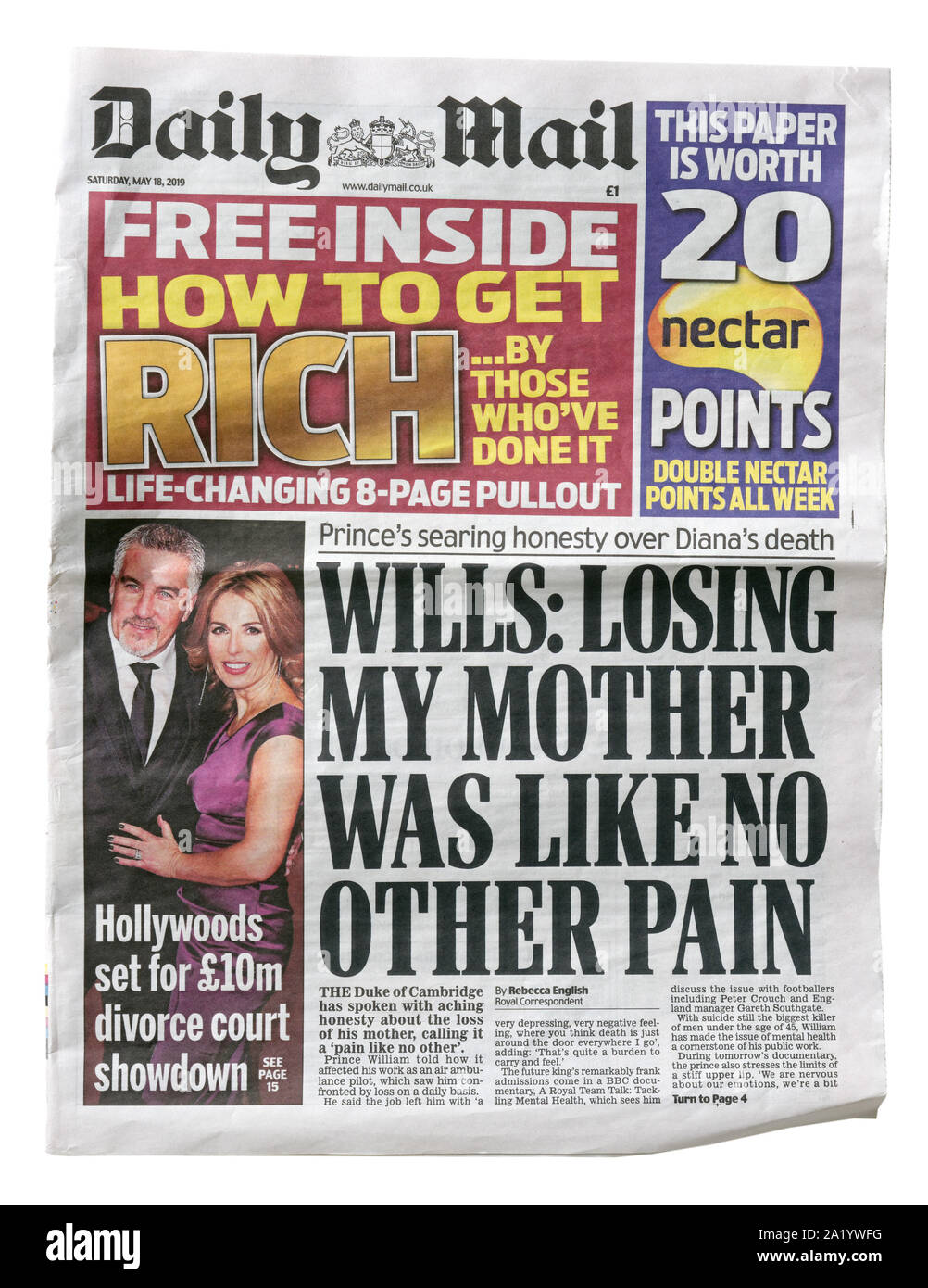 La portada del Daily Mail con headline voluntades: la pérdida de mi madre era el dolor como ningún otro sobre el príncipe Guillermo y la muerte de la Princesa Diana Wal Foto de stock