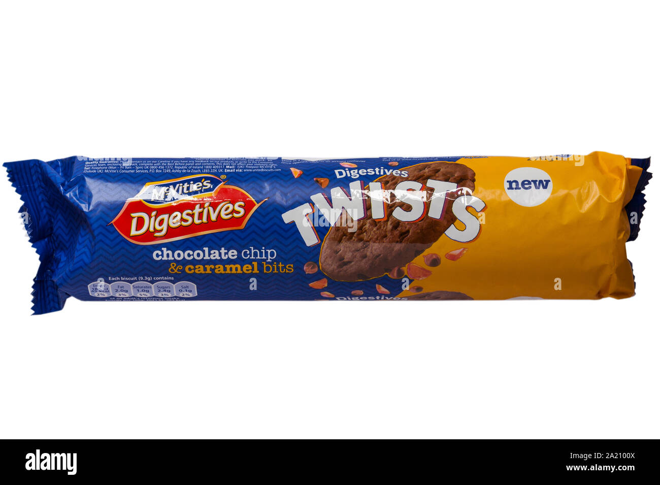 Paquete de McVities torsiones digestivas de chocolate y caramelo galletas  bits aislado sobre fondo blanco Fotografía de stock - Alamy