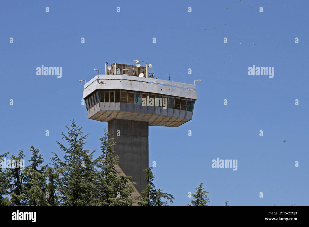 El sistema de sonido externo para la Djerdap cerraduras de la planta hidroeléctrica, la frontera entre Serbia y Rumania, Serbia. Foto de stock