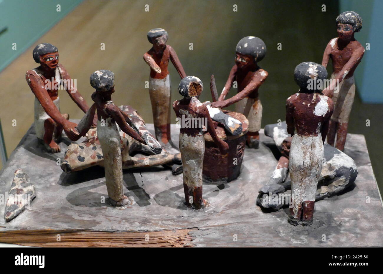 Tumba tesoro, modelo de madera mostrando jornaleros agrícolas alrededor de 1550-1069 a.C., Reino nuevo período. Foto de stock