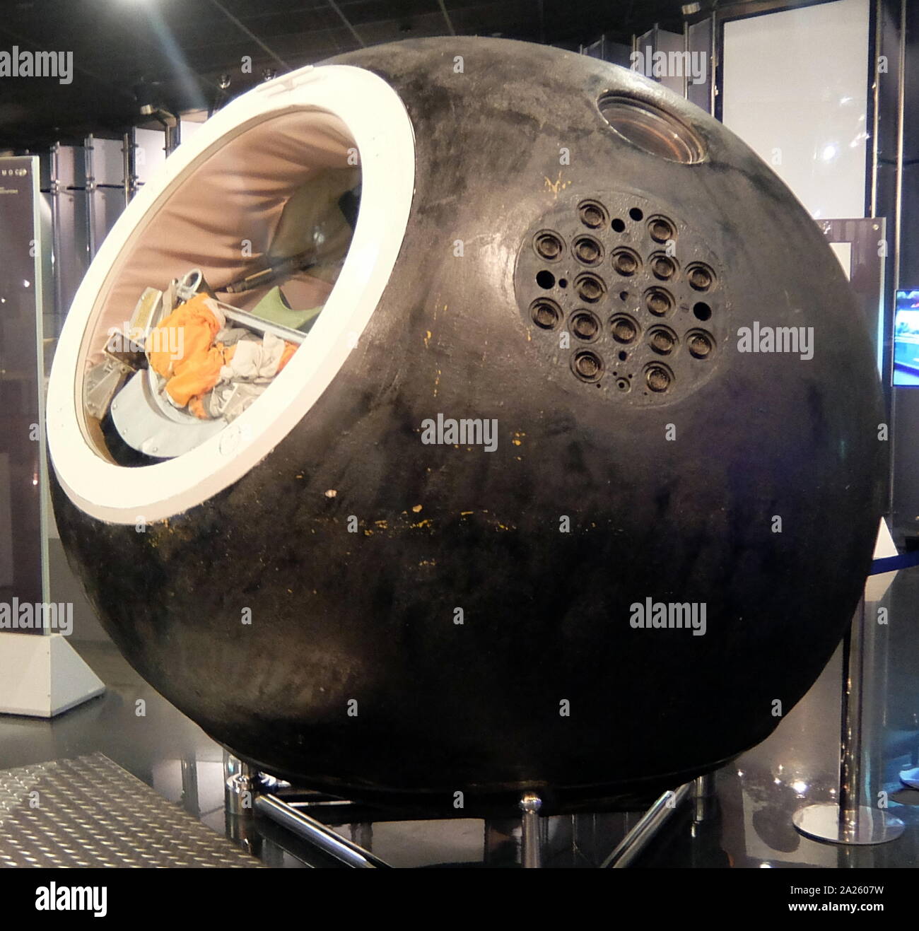 Spacecraft Vostok Fotos E Imagenes De Stock Alamy Spacecraft Vostok Fotos E Imagenes De Stock Alamy