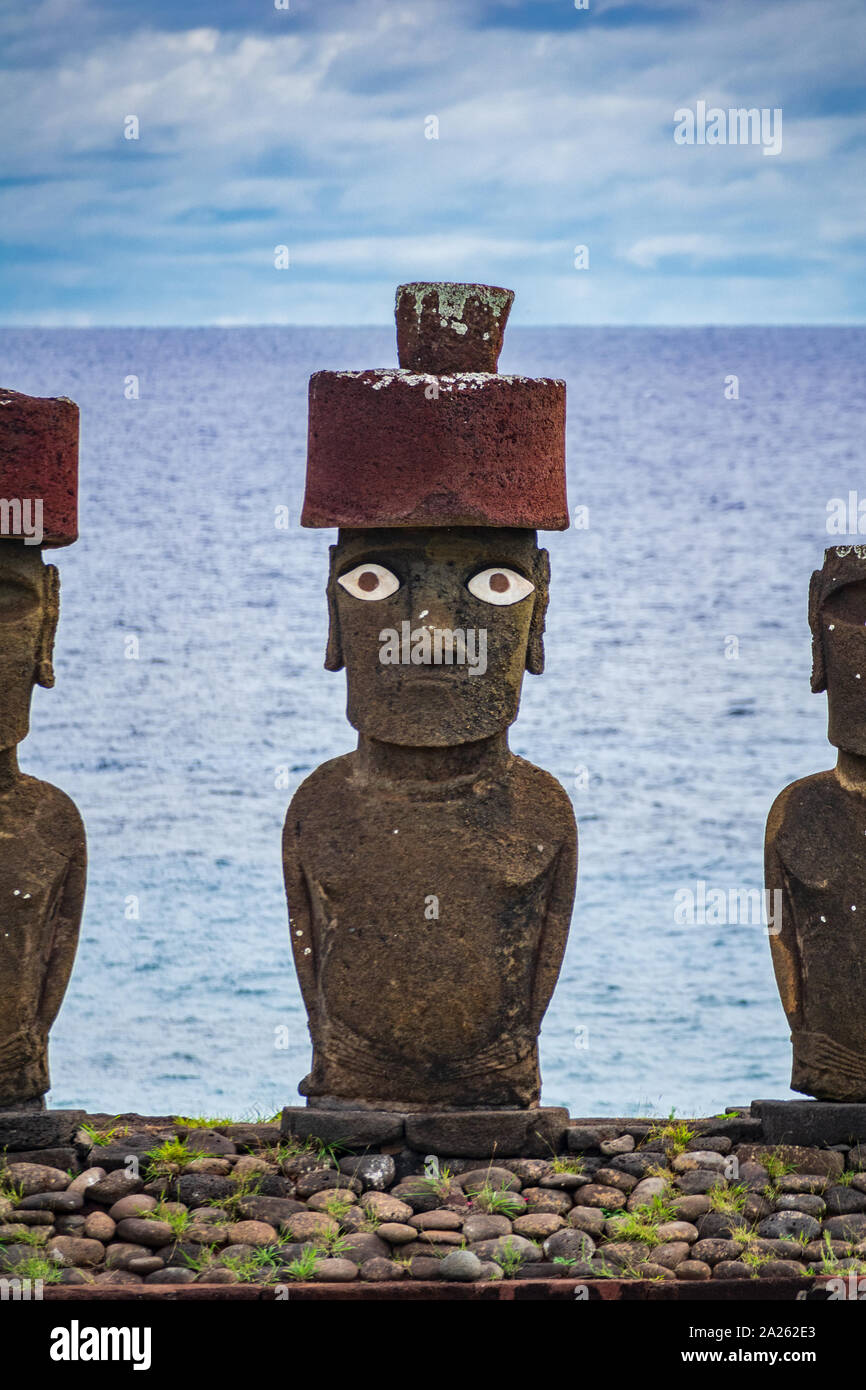 Easter island moai eyes fotografías e imágenes de alta resolución Alamy
