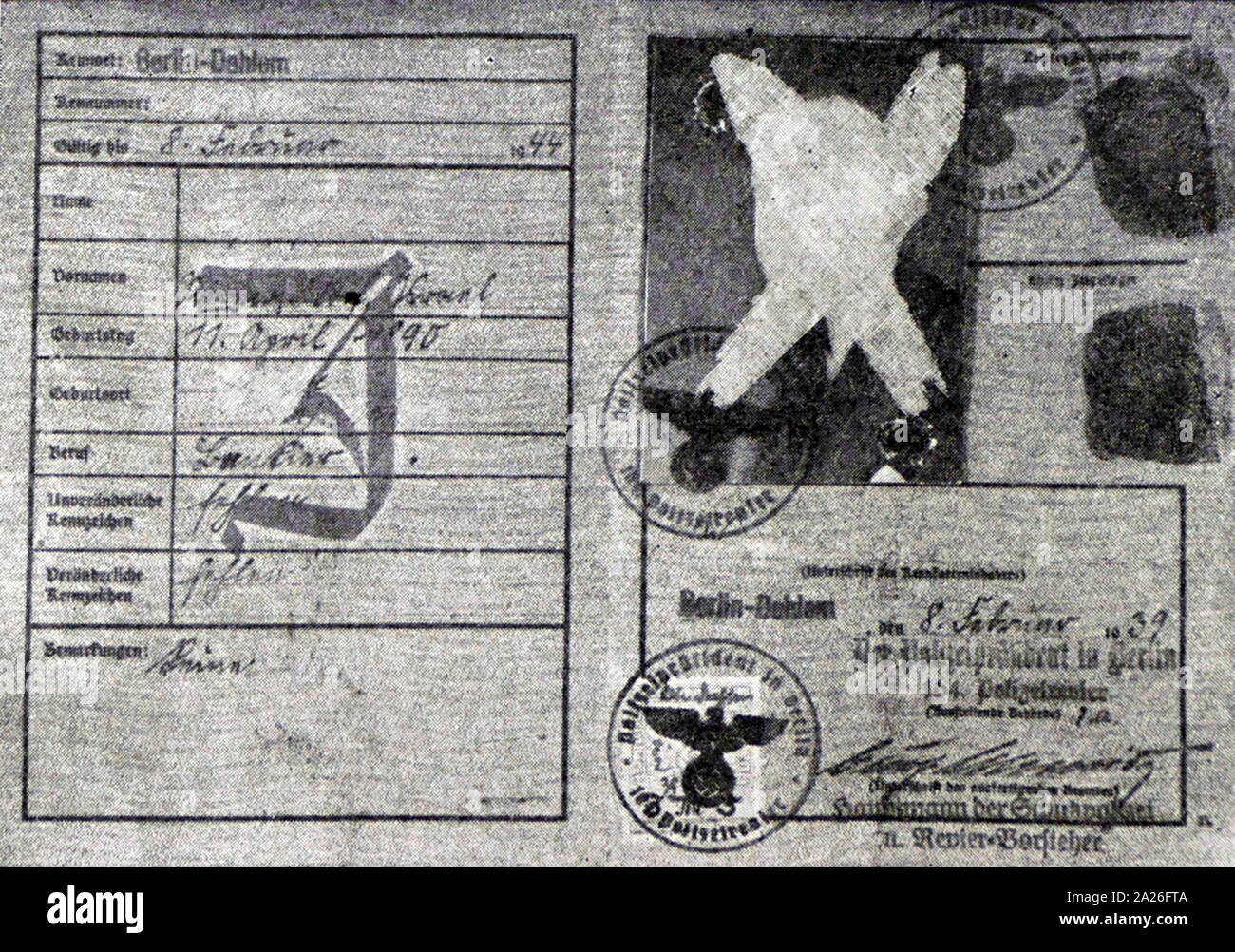 Tarjeta de identidad de las personas judías (Deutsches Reich Kennkarte), marcado con 'J' Judes (judío), la Alemania Nazi, 1938 Foto de stock