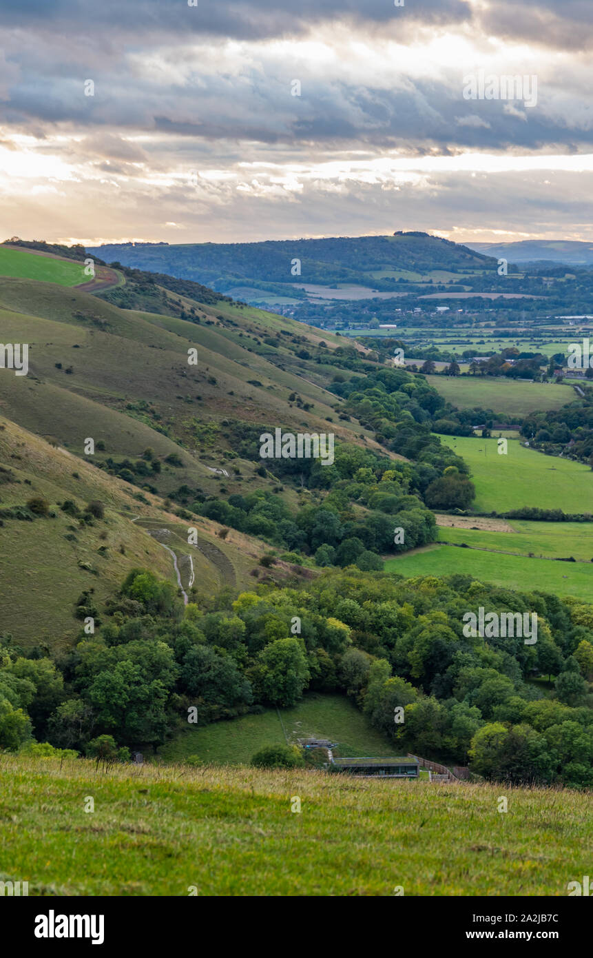 La vista horizontal de Devil's Dyke aparcamiento de colinas en el South Downs en mediados del distrito de West Sussex Sussex, Inglaterra, Reino Unido. Vertical. Foto de stock