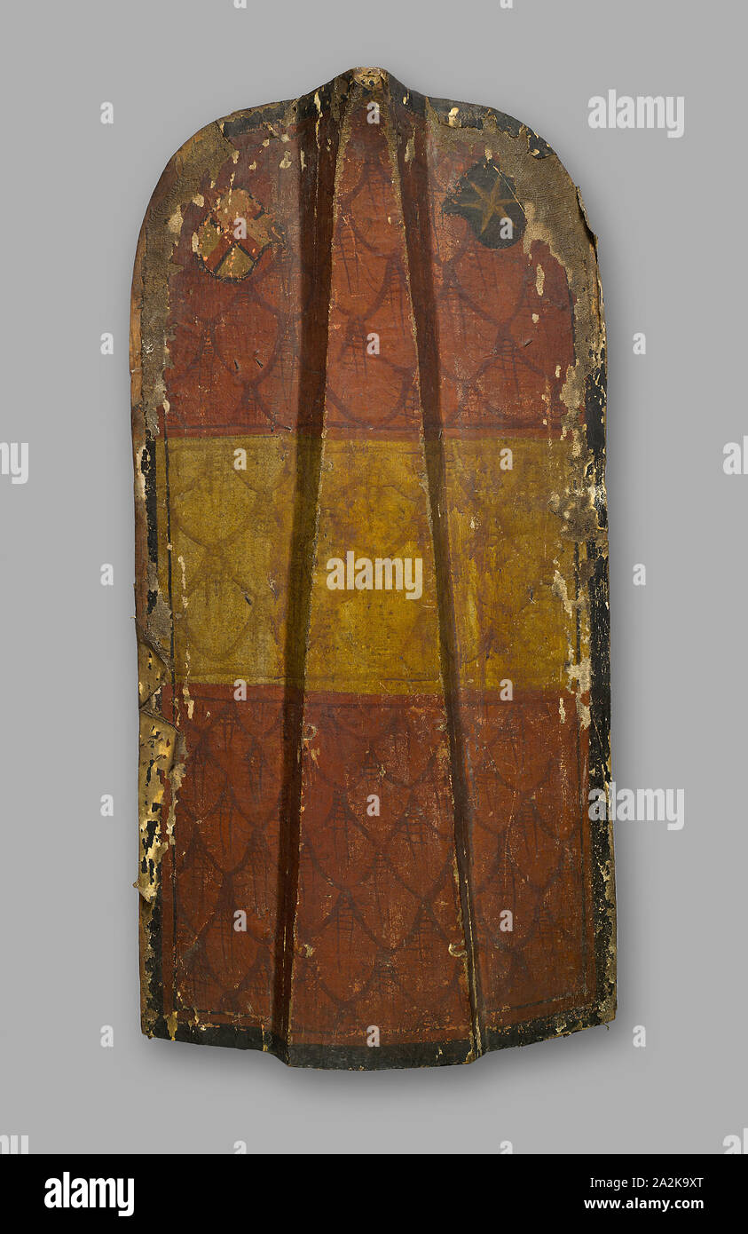 Pavise permanente, c. 1480/90, Alemán, Klausen, Tirol, madera, hierro y boarskin, 117,5 x 58,5 cm (46 1/4 x 23 en Foto de stock