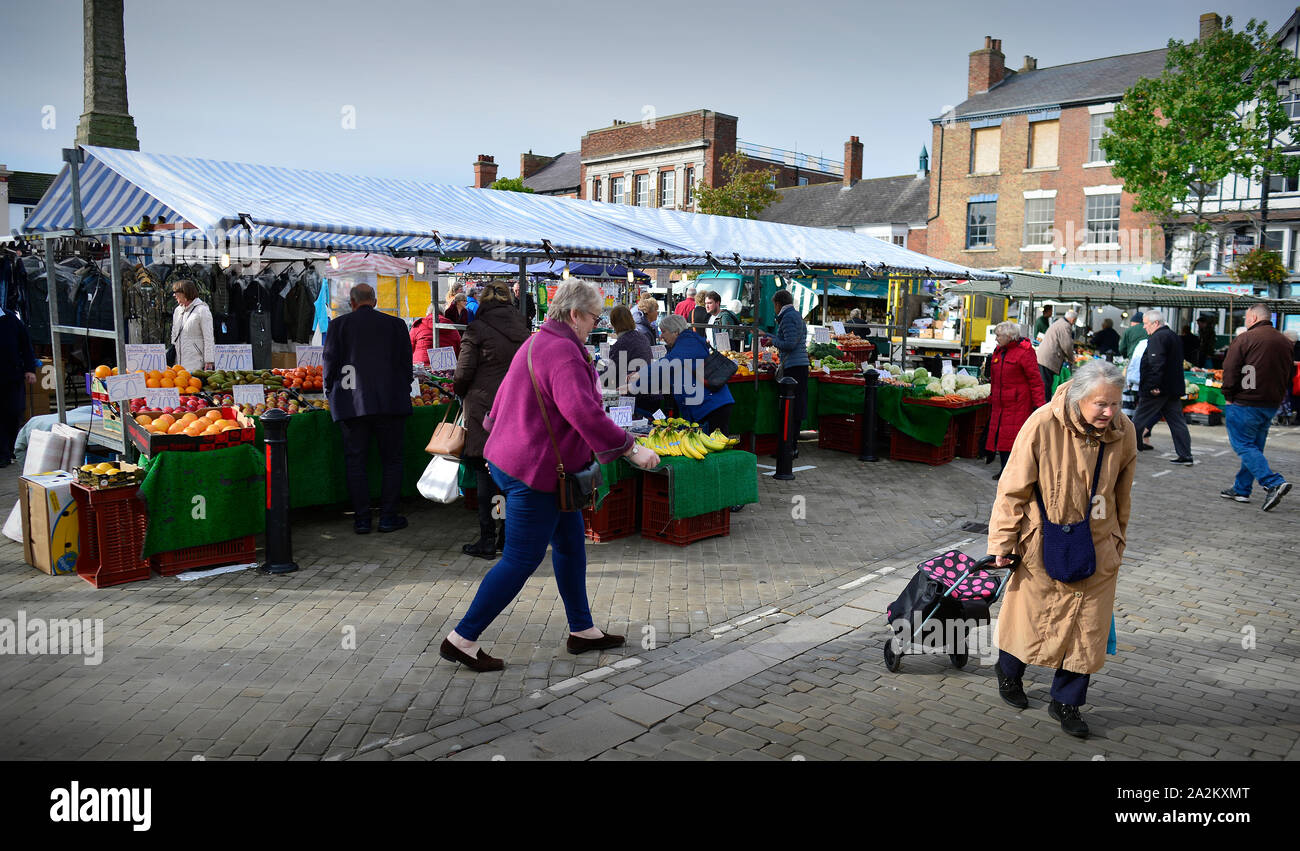 Mercado de Ripon Yorkshire, Inglaterra Gran Bretaña UK Foto de stock