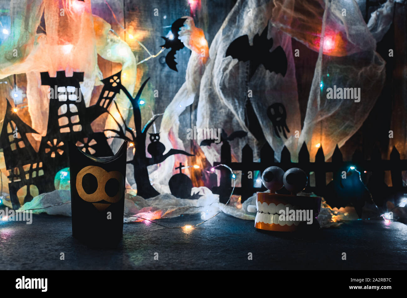 Buhos De Madera Fotos E Imagenes De Stock Alamy