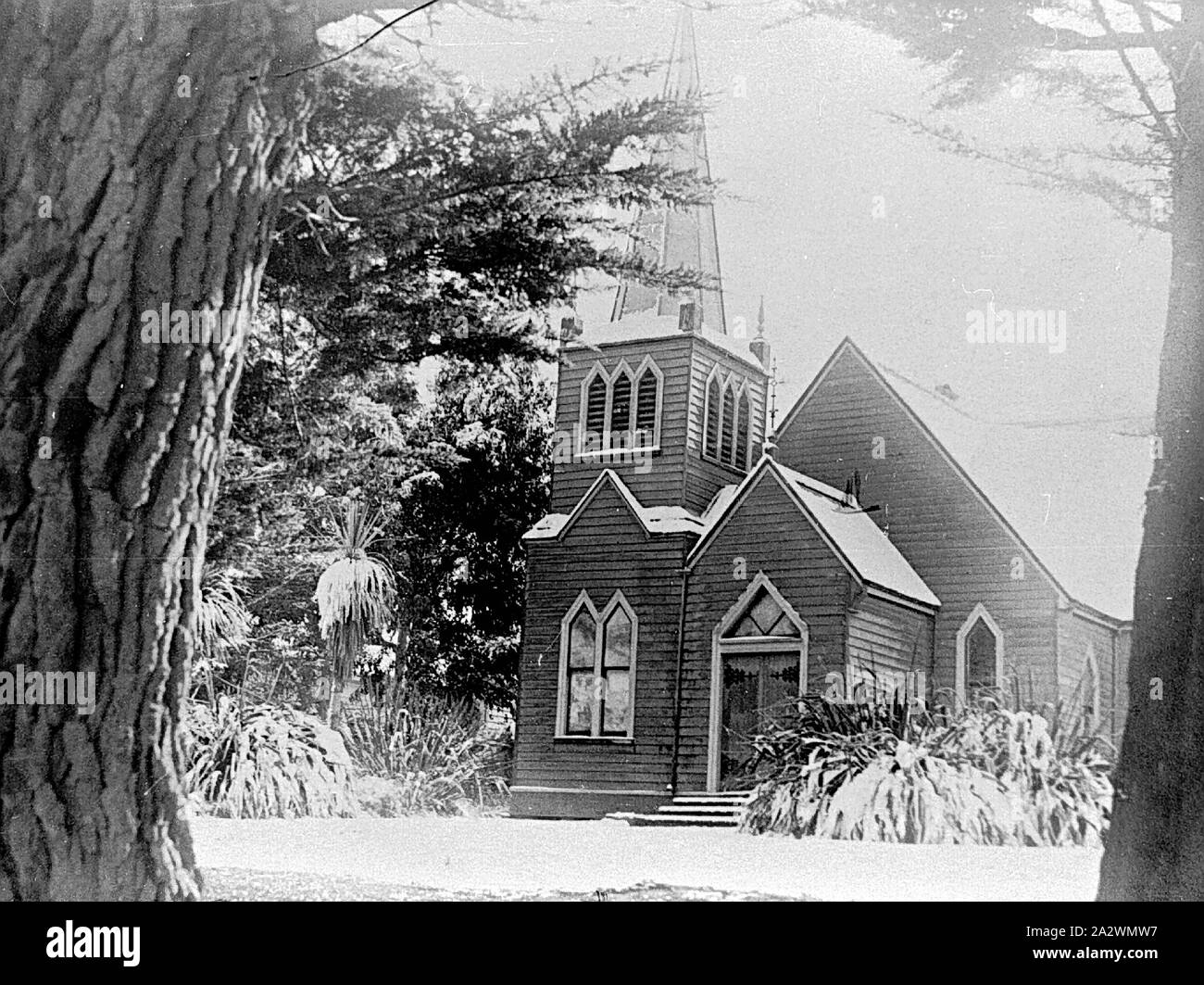 Negativo - Iglesia de los Adventistas del Séptimo Día, Cooranbong, New South Wales, circa 1920, la Iglesia Adventista del Séptimo Día, ahora demolida Fotografía de stock - Alamy Negativo - Iglesia de los Adventistas del Séptimo Día, Cooranbong, New South Wales, circa 1920, la Iglesia Adventista del Séptimo Día, ahora demolida Fotografía de stock - Alamy