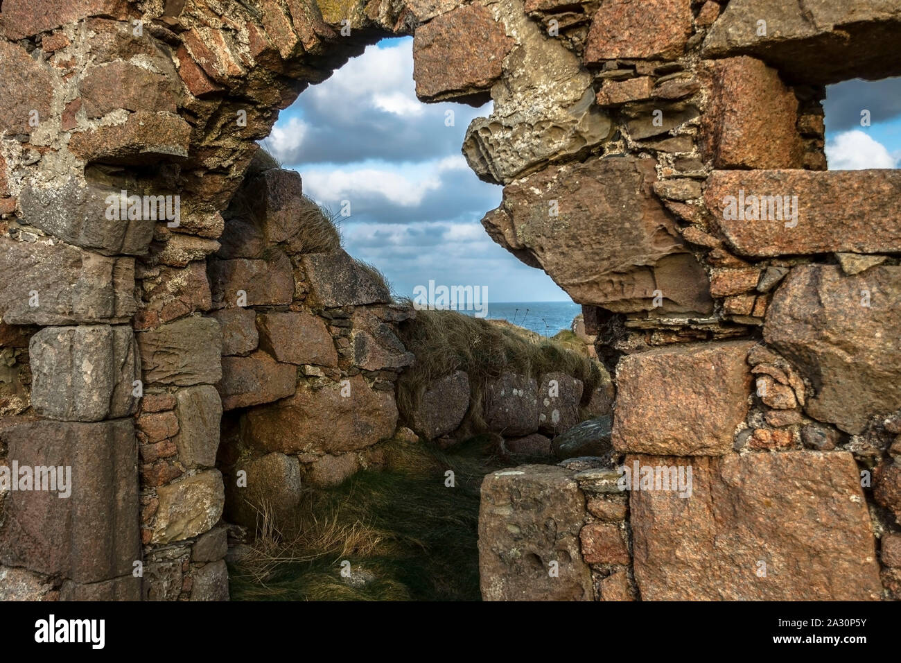 Ruinas del castillo de Boddam, aberdeenshire, Escocia, Reino Unido Foto de stock