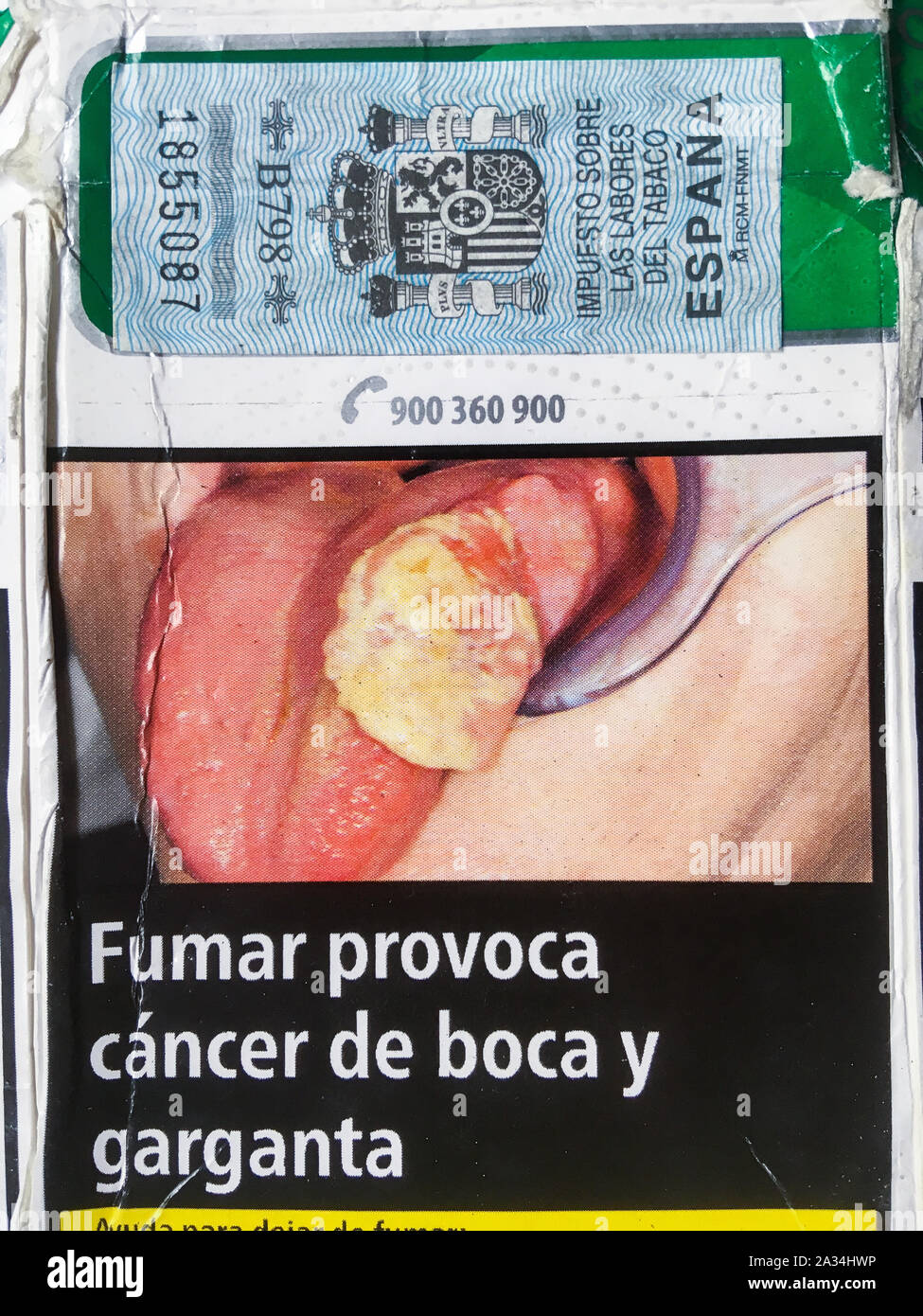 Paquete de cigarrillos españoles fotografías e imágenes de alta resolución  - Alamy