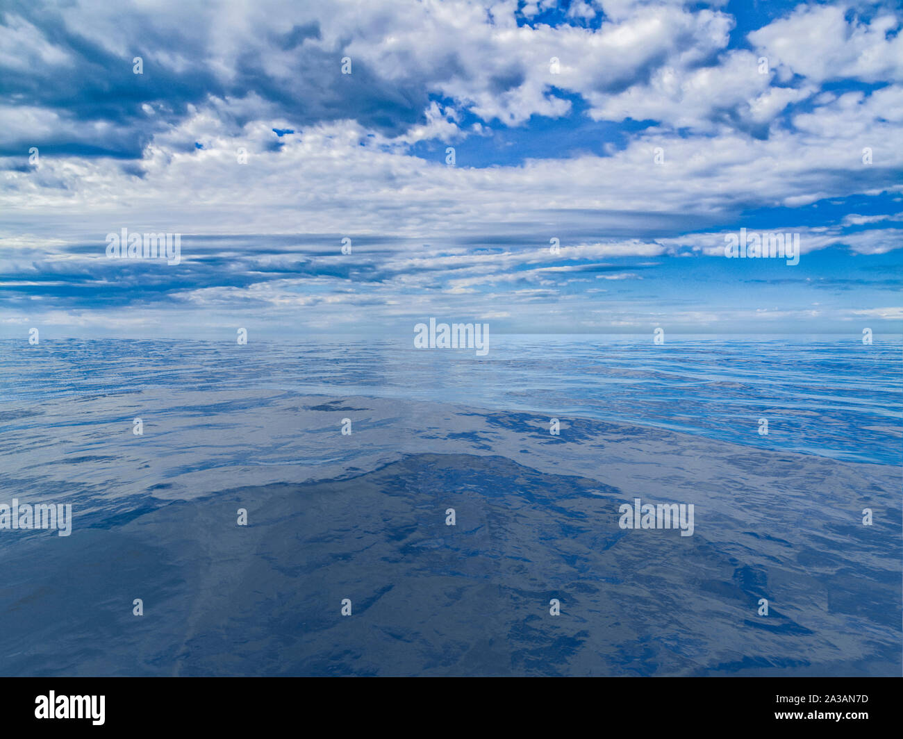 Las nubes reflejan en aguas tranquilas Foto de stock