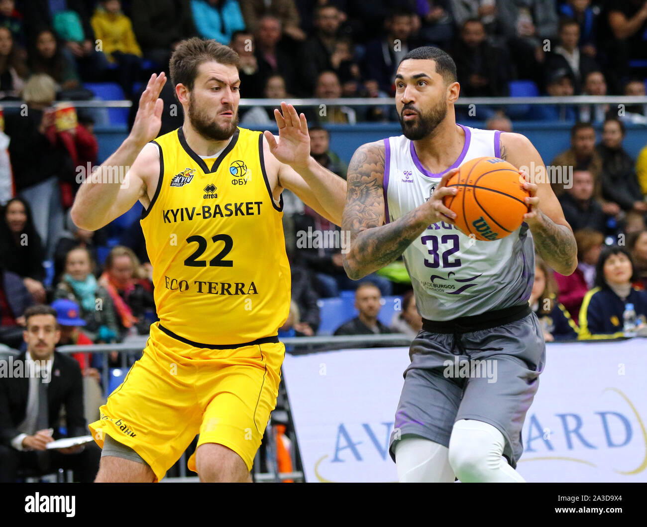 Liga de campeones de baloncesto fotografías e imágenes de alta resolución -  Alamy