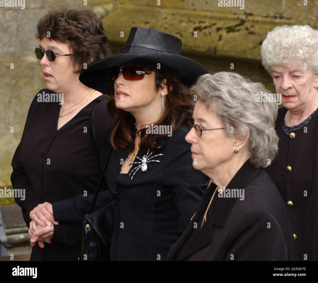 The funeral of john entwistle fotografías e imágenes de alta resolución Alamy