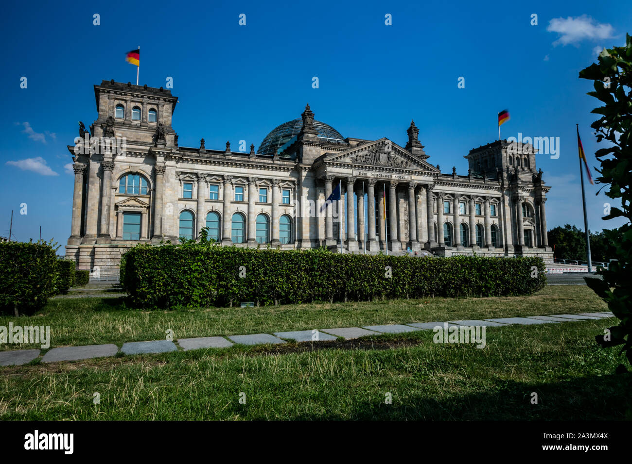 El parlamento alemán en la ciudad de Berlín Foto de stock