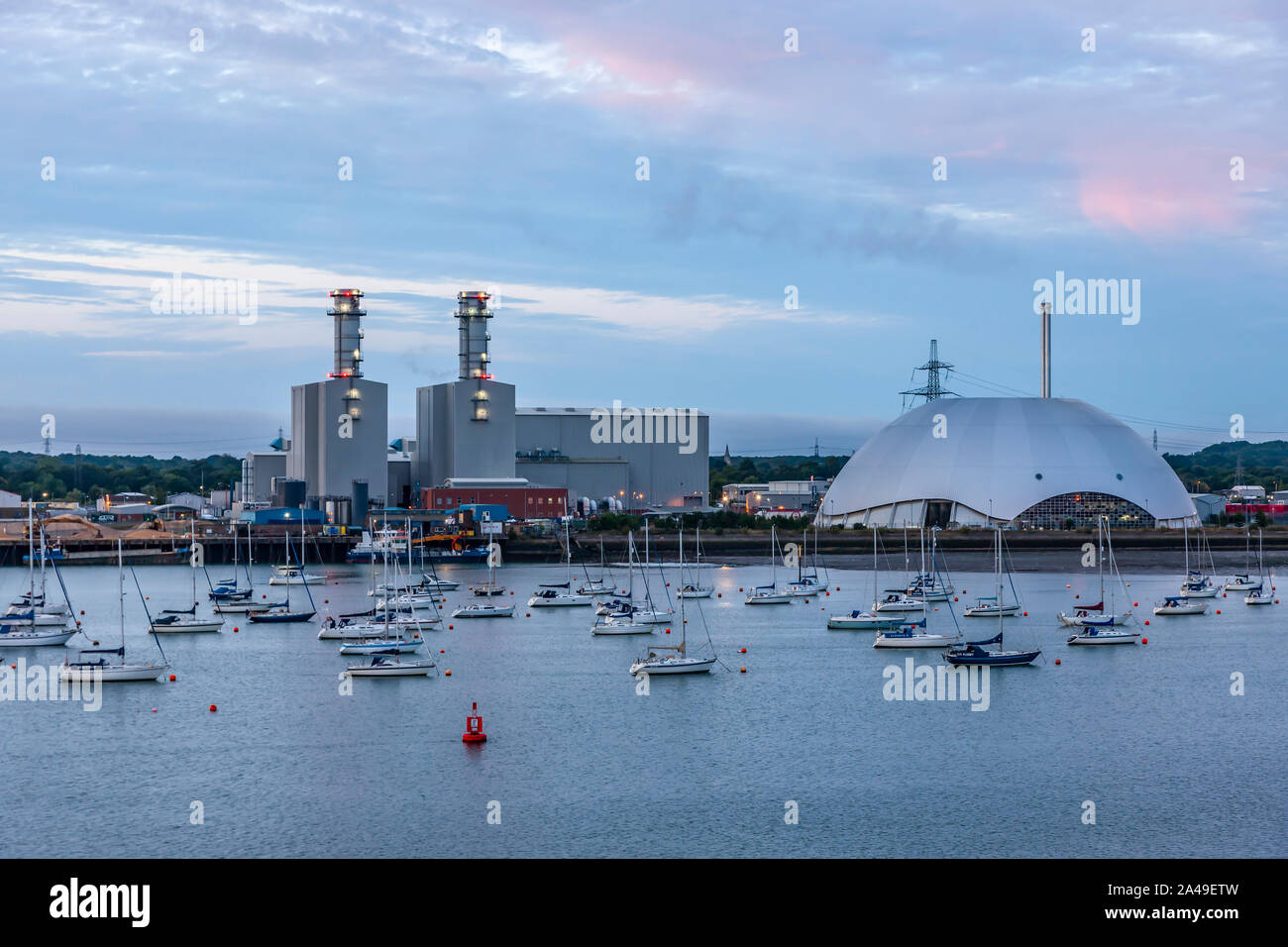 La Veoila Marchwood energía de residuos facility, Southampton, Hampshire. Foto de stock