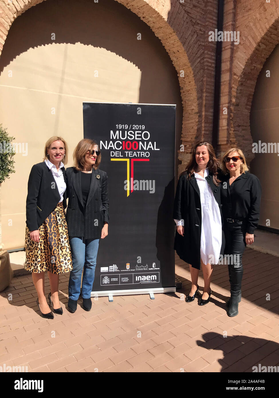El Museo Nacional del Teatro inaugura la celebración de su Centenario con Carmen Machi, Pepa Pedroche y Beatriz Patiño Lara Foto de stock