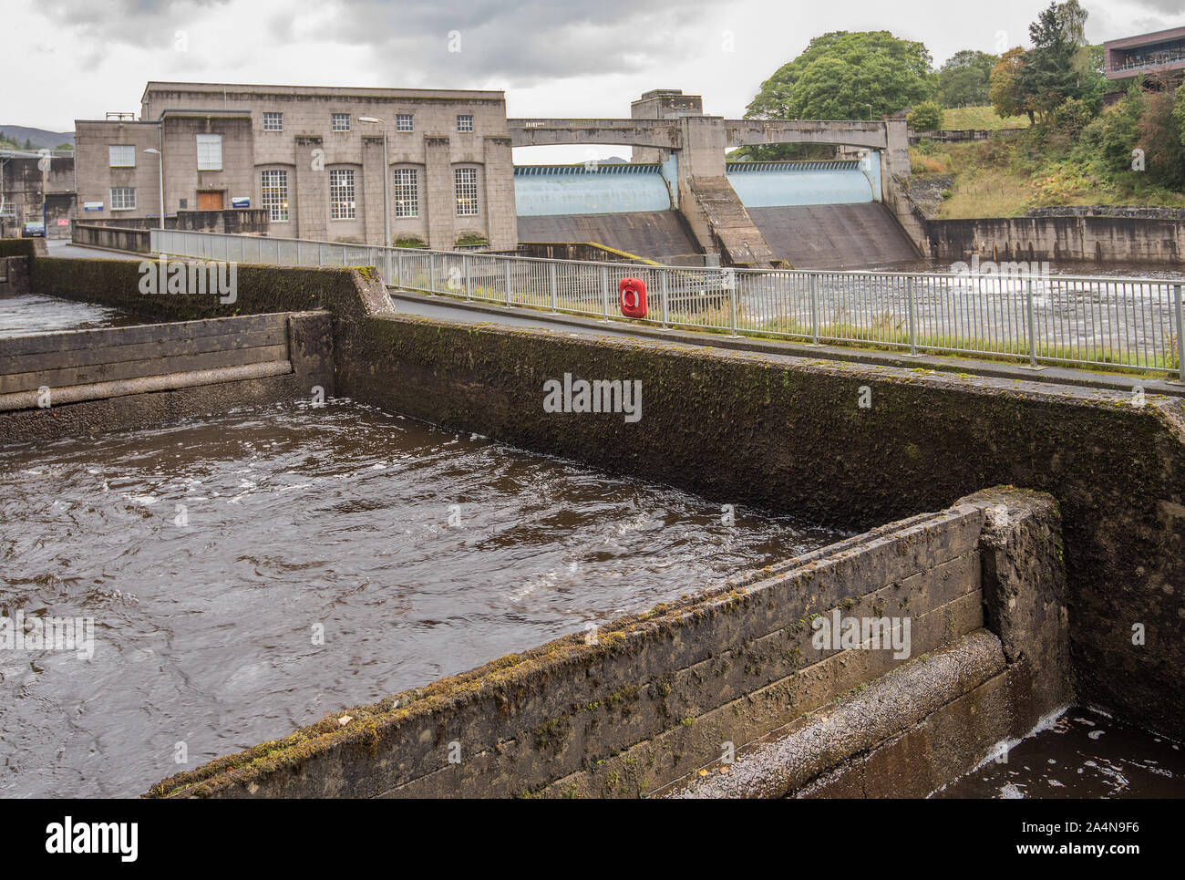 Salmon ladder pitlochry dam hydro fotografías e imágenes de alta