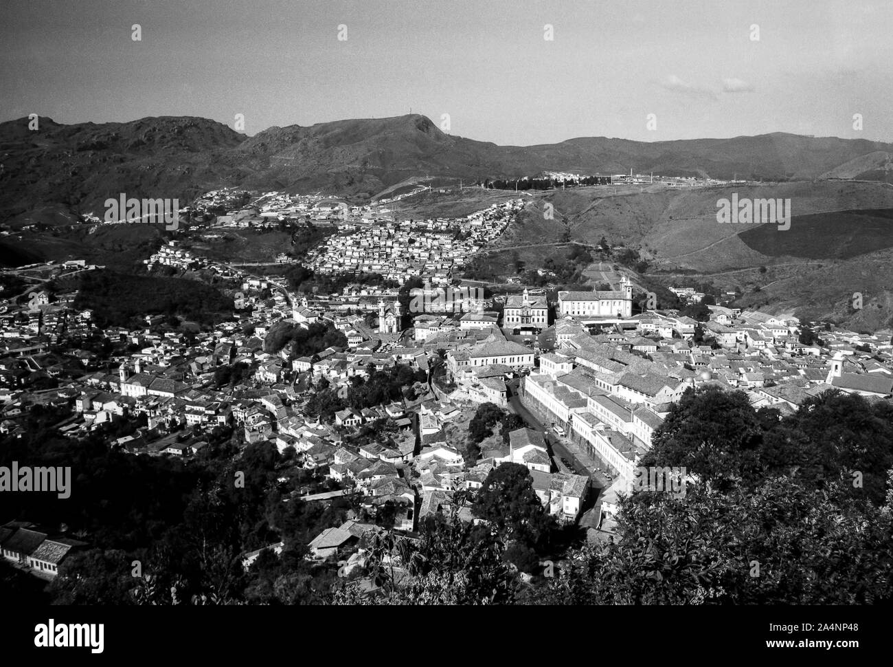 Brasil, Minas Gerais, Ouro Preto: panorama de la ciudad de Ouro Preto Foto de stock