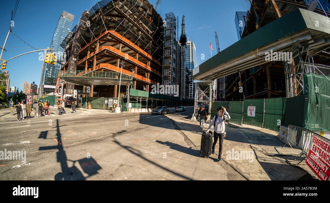 El desarrollo en el área de astilleros de Hudson en Nueva York el jueves, 10 de octubre de 2019. (© Richard B. Levine) Foto de stock