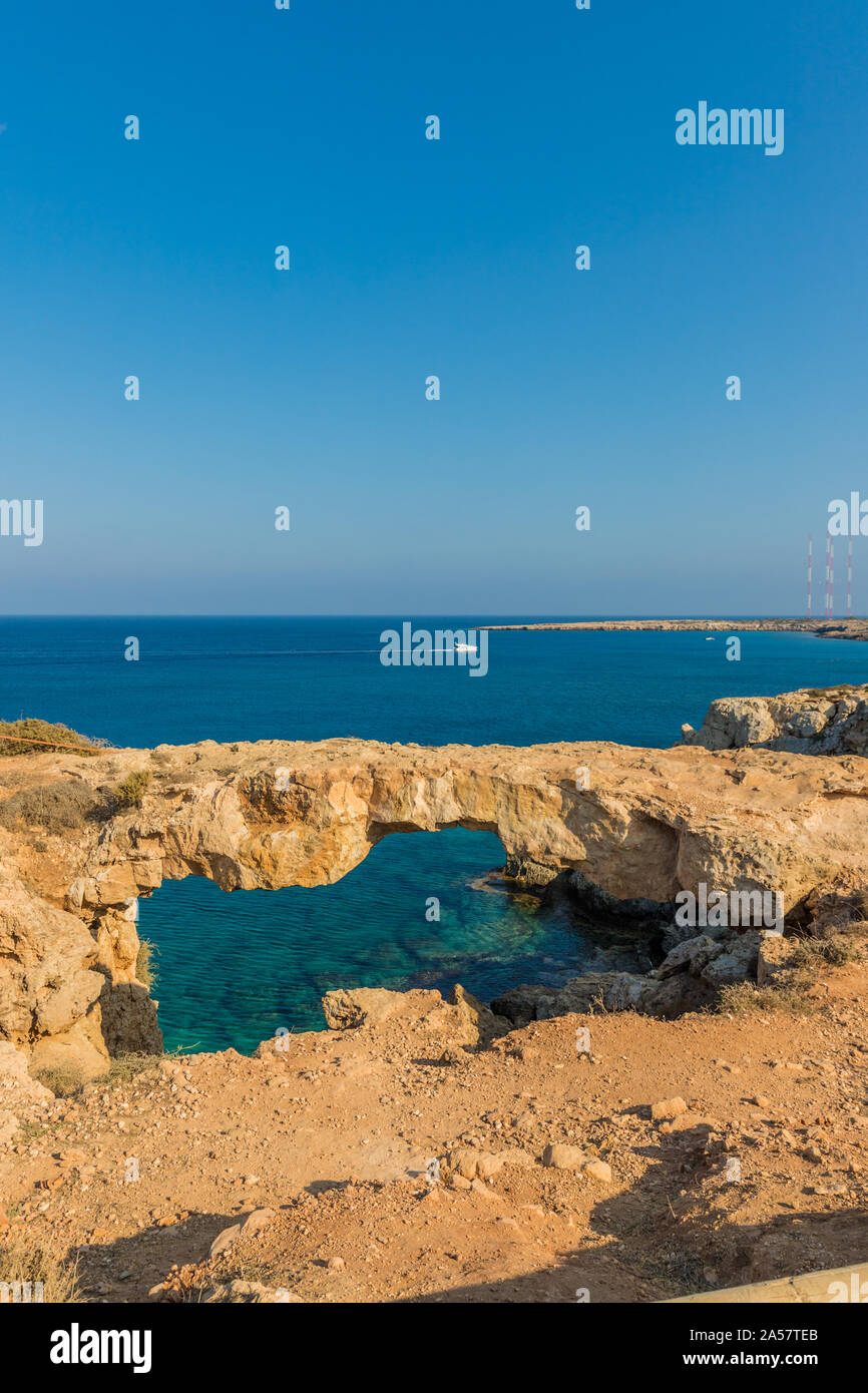 Una vista típica de Cape Greco en Chipre Foto de stock