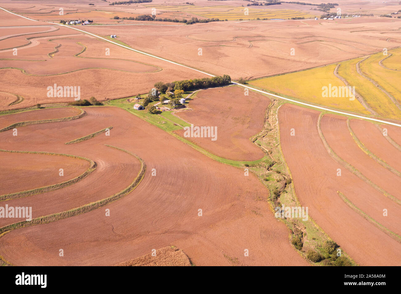 Fotografía aérea de tierras rurales en el Condado de Montgomery, en el estado de Iowa, EE.UU.. Foto de stock