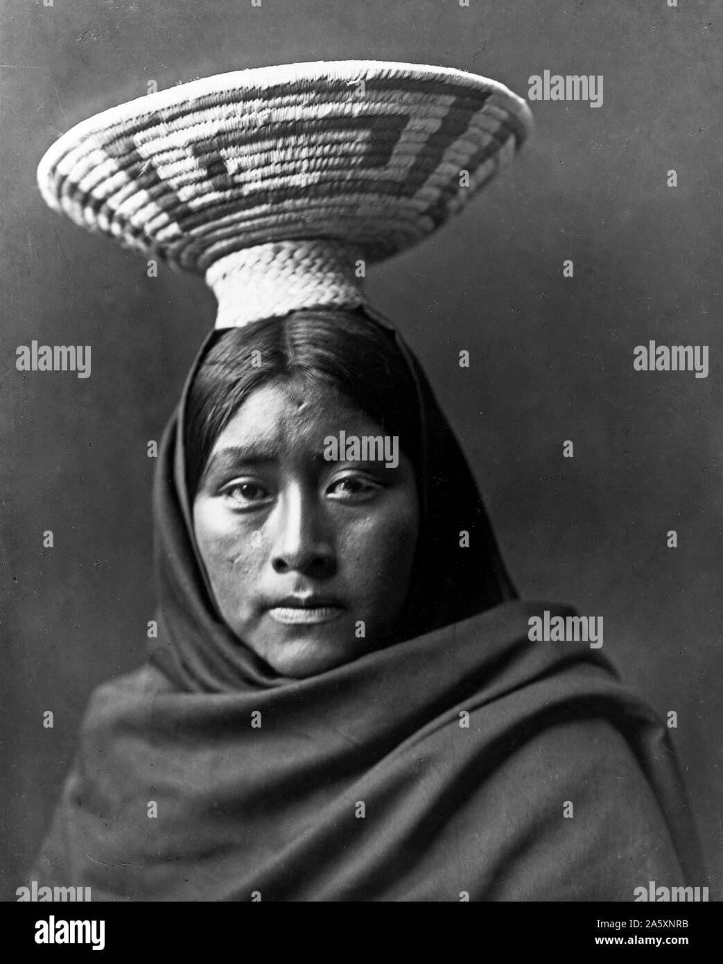 Edward S. Curits Indios Nativos Americanos Papago Indian, Luzi