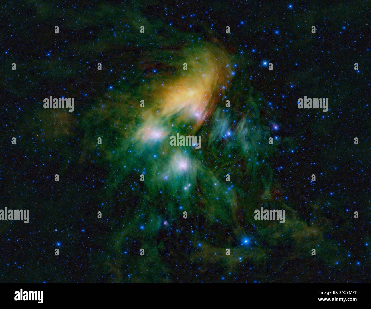 Esta imagen muestra el famoso cúmulo de estrellas de las Pléyades, vista a través de los ojos de los sabios. Foto de stock