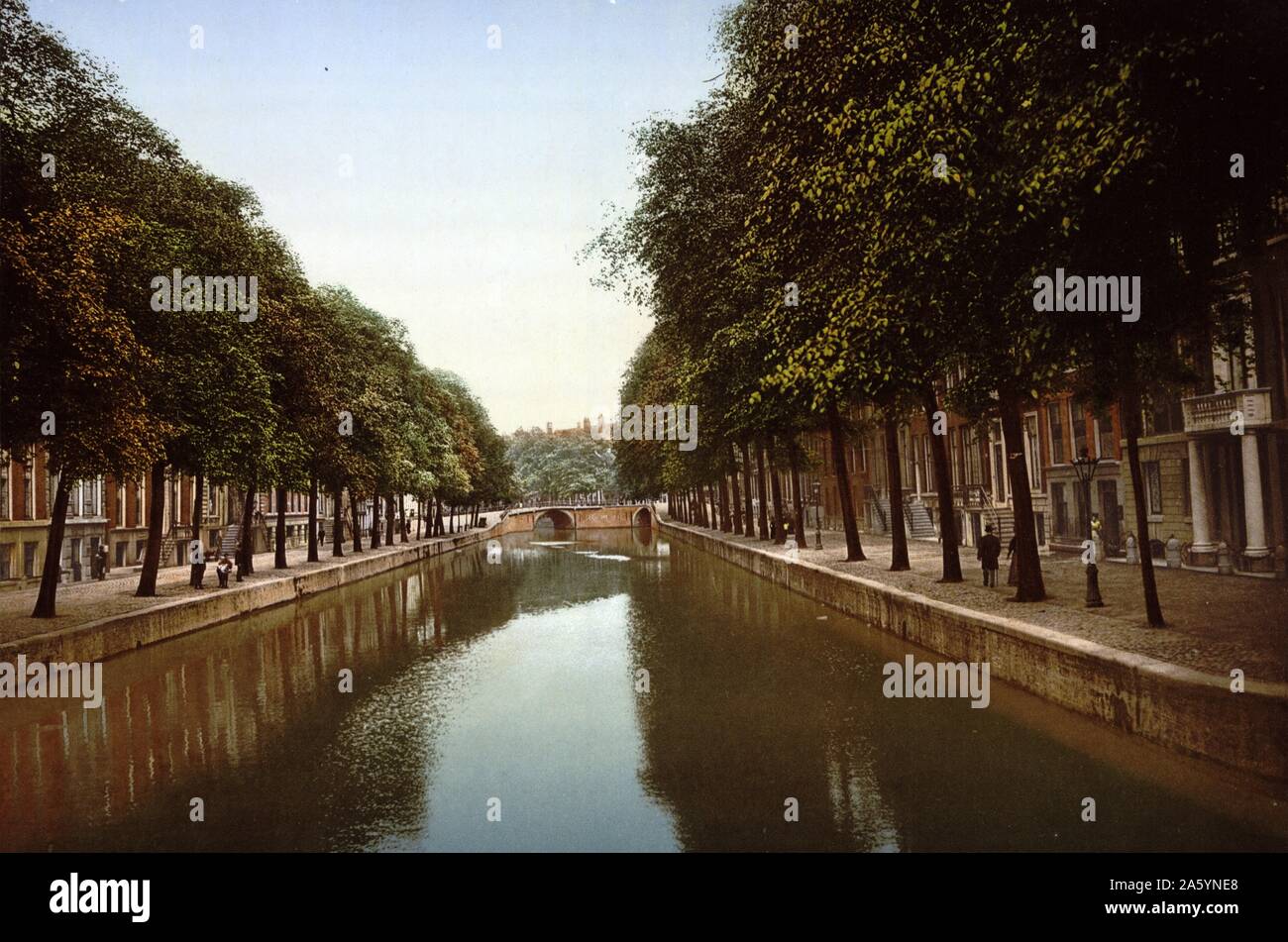 La Heerengracht (canal principal), Amsterdam, Holanda, entre 1890 - 1900. Foto de stock