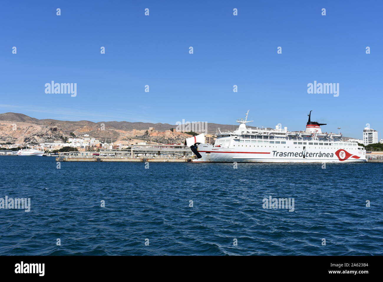 Ferry almeria fotografías e imágenes de alta resolución - Alamy