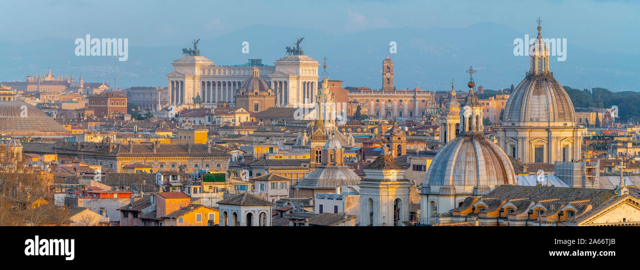 Italia, Lazio, Roma, Skyline Foto de stock