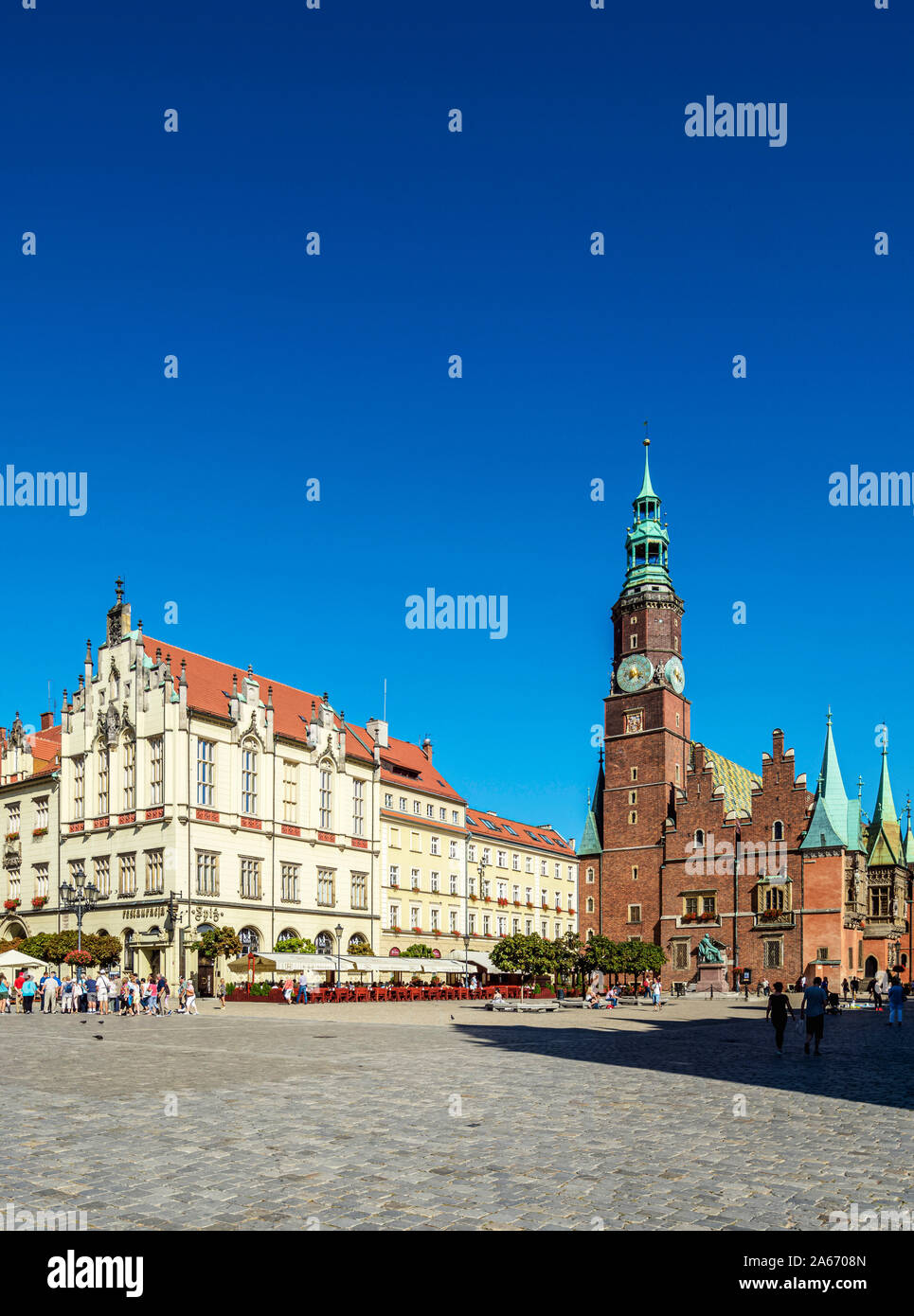 Ayuntamiento de la Ciudad Vieja, La Plaza del Mercado, Wroclaw, Voivodato de Baja Silesia, Polonia Foto de stock