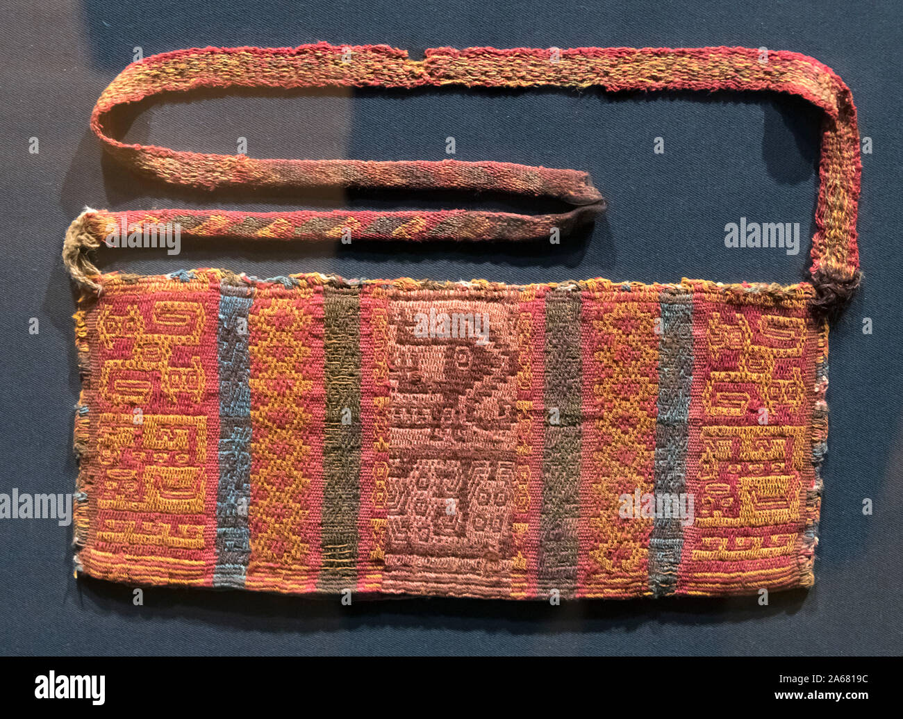 Bolsa nativo del Perú precolombino, Museo de Arte de Lima, Perú, América del Sur Foto de stock