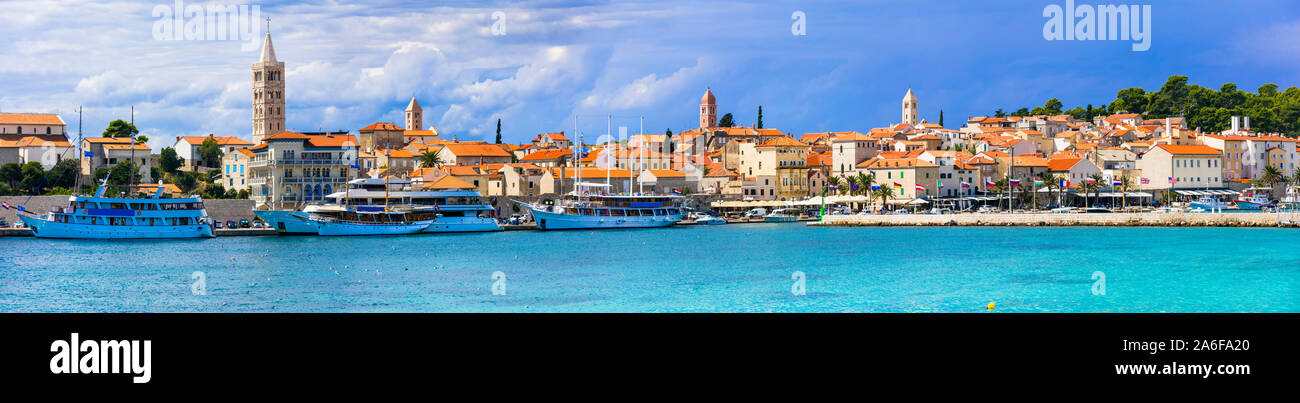 Viajes y lugares de Croacia - hermosa Isla Rab Foto de stock