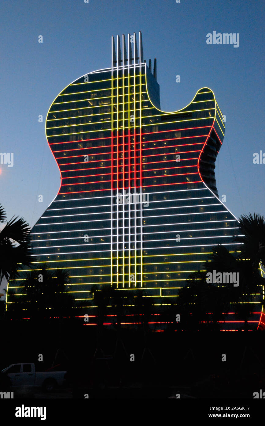 Hollywood, Florida, EE.UU. El 26 de octubre de 2019. 'La guitarra Hotel",  redefinirá el horizonte del sur de la Florida durante las décadas por  venir. El buque insignia de casino resort es