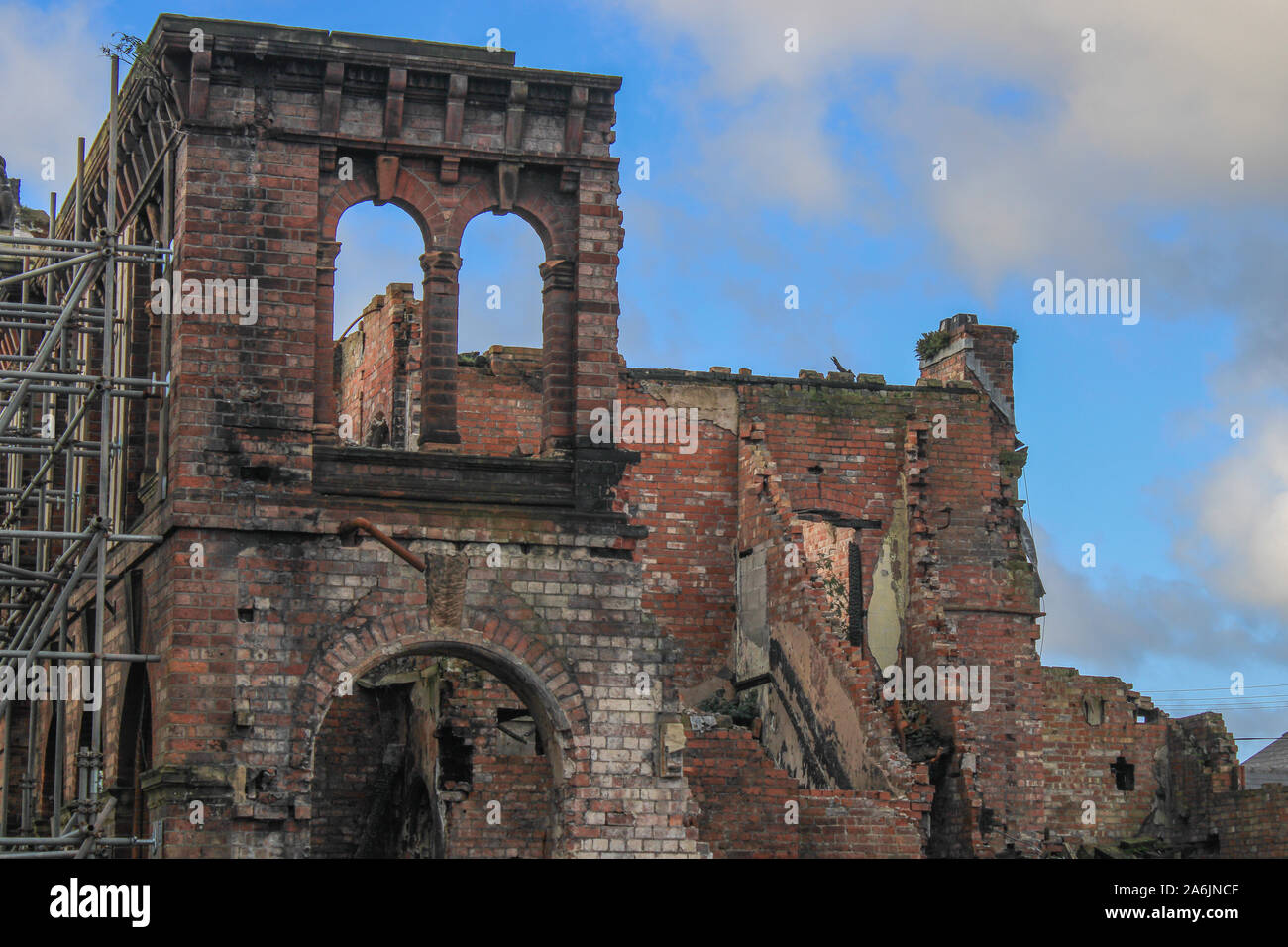 Reino Unido, Barrow-In-Furness, Abbey Road, La fresa no salgan restos del  edificio victoriano de la Cámara de los Lores construido en1870, el fuego  destructor, Abbey Road Fotografía de stock - Alamy