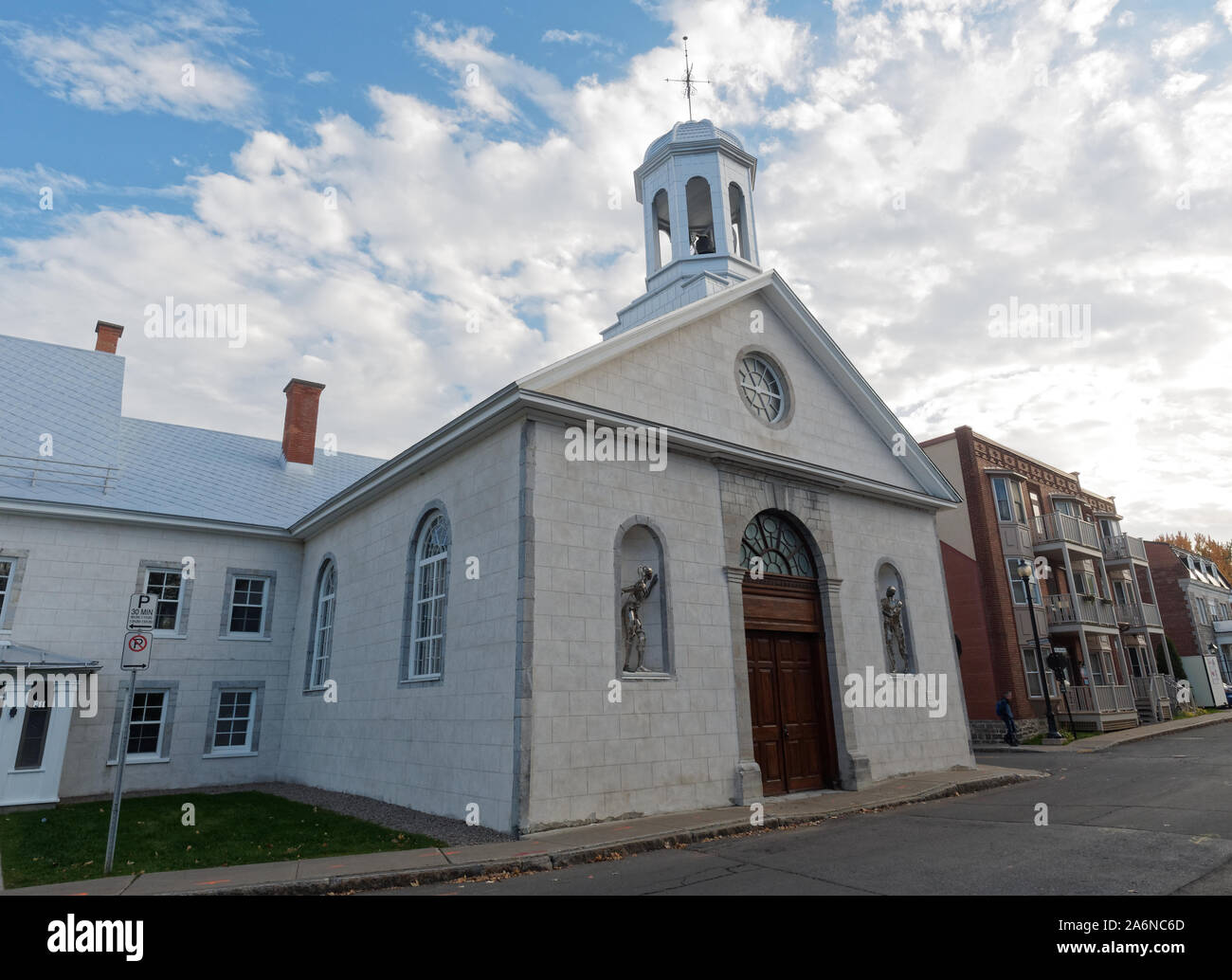 Quebec, Canadá. La iglesia de San Jacobo en Tois-Rivieres. Construida por  los primeros misioneros a Nueva Francia, esta iglesia anglicana es conocido  por su histórico Fotografía de stock - Alamy