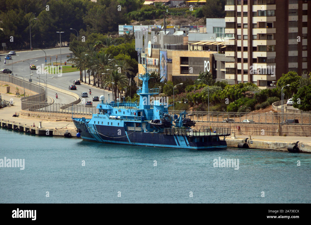 Barco aduanero español fotografías e imágenes de alta resolución - Alamy