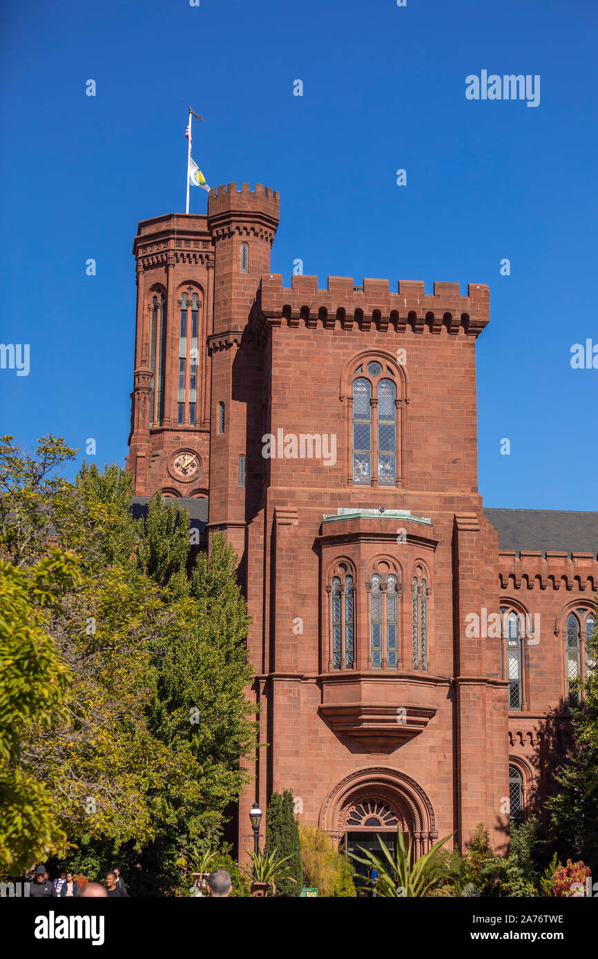 WASHINGTON, DC, Estados Unidos - Smithsonian Institution Building, el castillo. Foto de stock