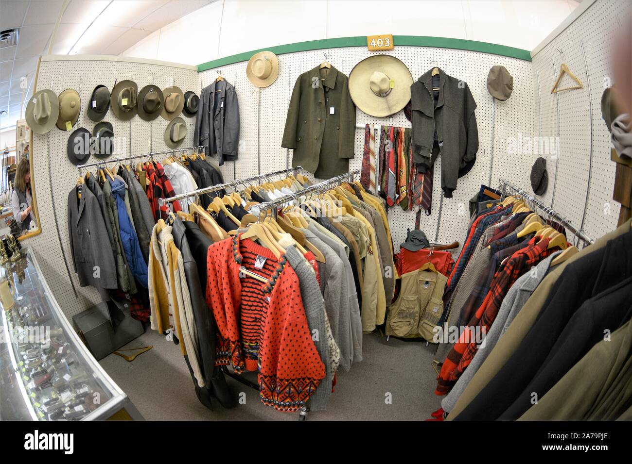Revender ropa fotograf as e im genes de alta resoluci n Alamy